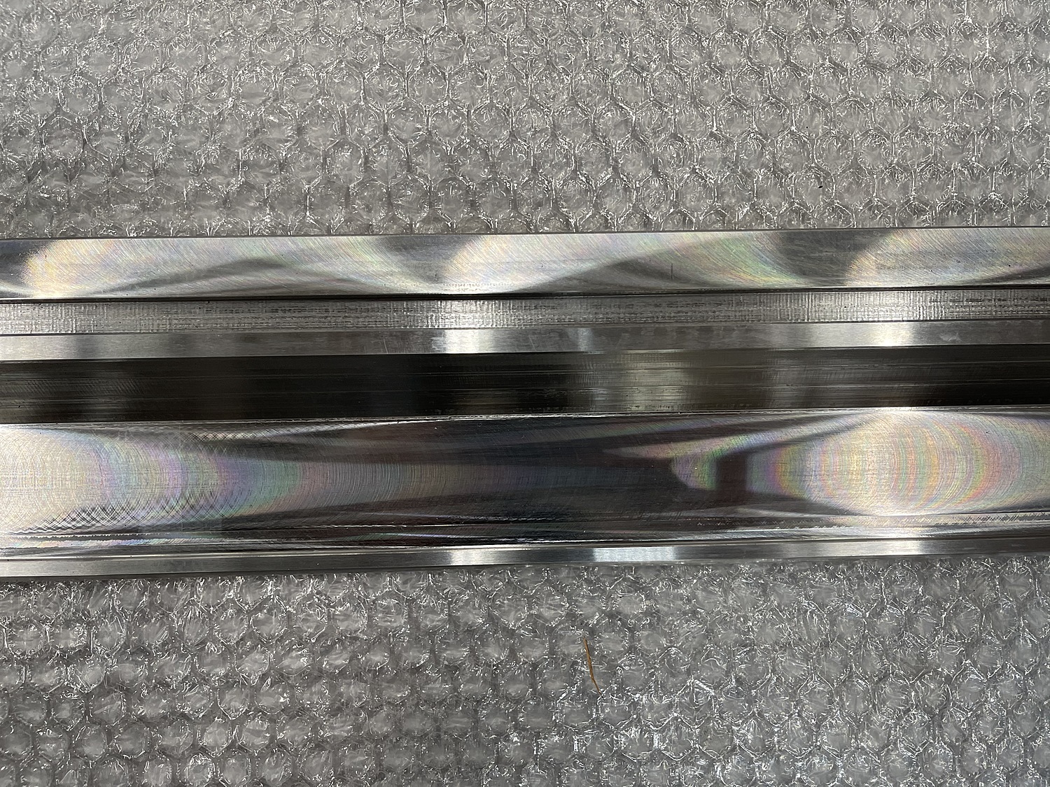 アマダ 金型 