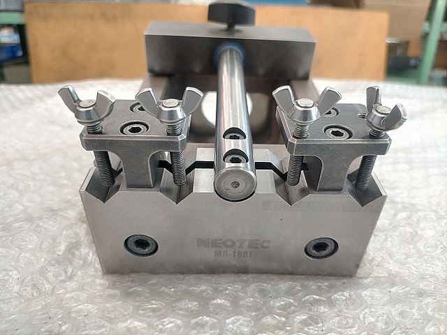 NEOTEC システム4連Vブロックツール LS-250