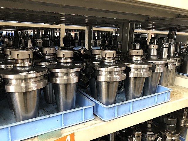 BIG マシニングツール 大量入荷中! 
