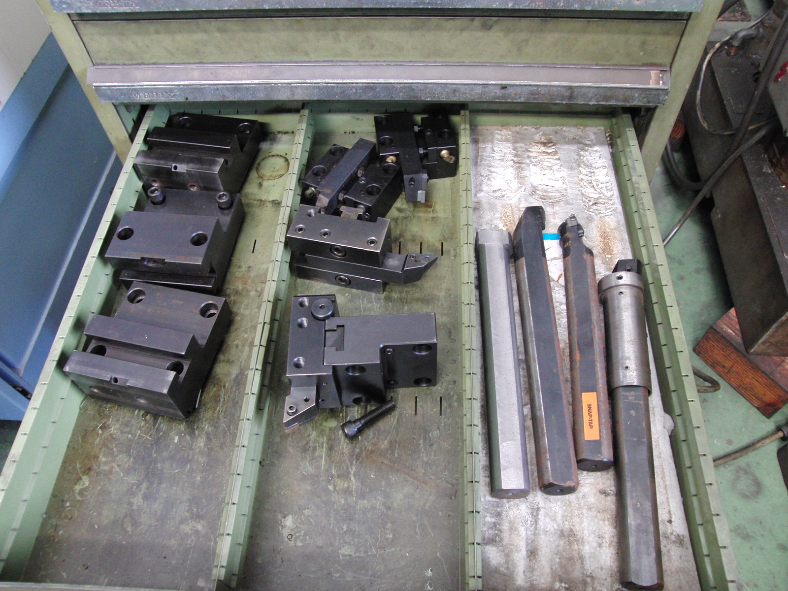 オークマ LB25用ホルダー 