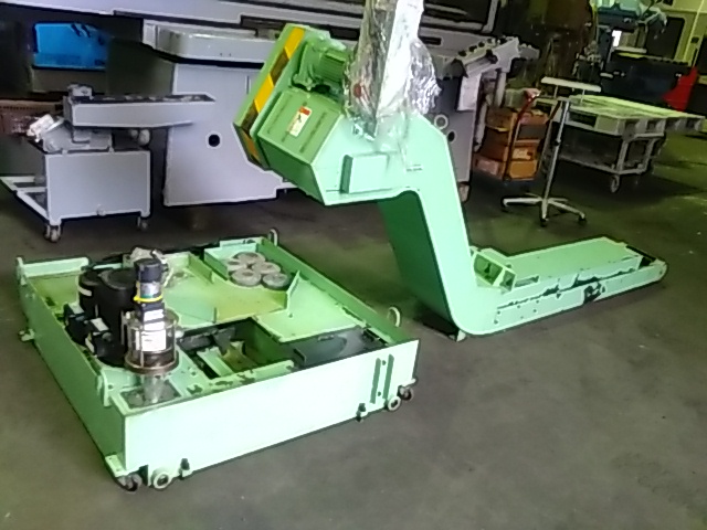 オークマ 小型複合加工機 MILLAC-33T