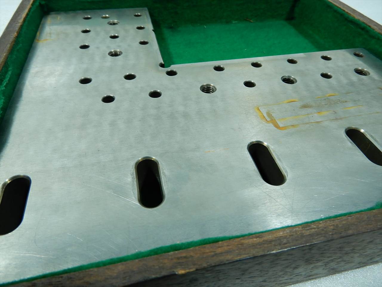  ワイヤーカット治具 