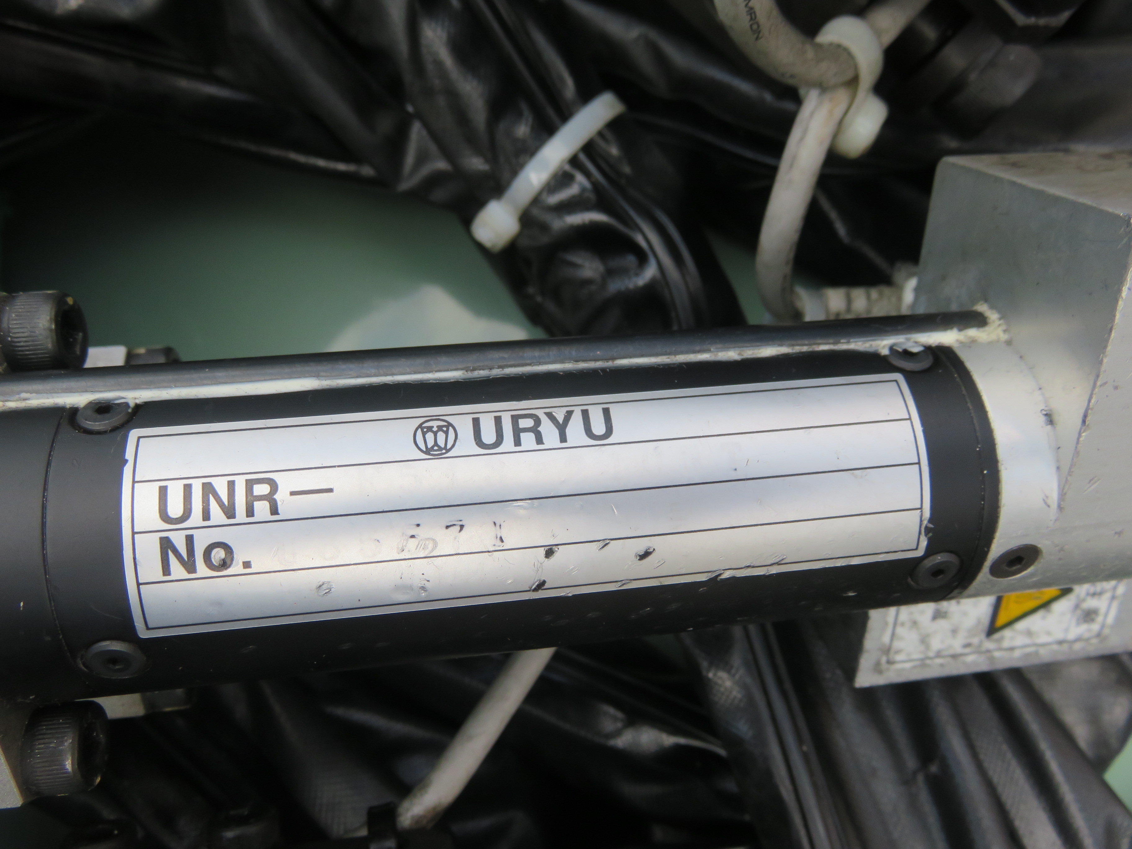 瓜生製作/URYU SEISAKU バルブカバー締付機 NR-605309