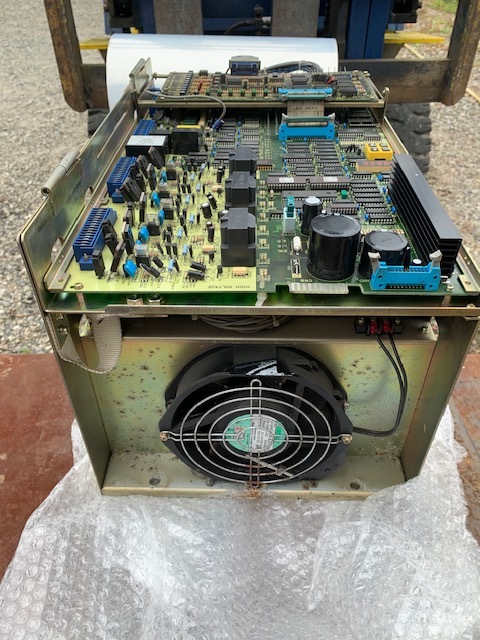 Fanuc ACスピンドルサーボユニット A06B-6055-H112