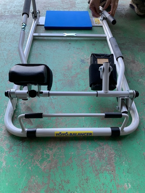BEREX 手動　腰伸ばし機 YO-YO-BALANCER（新古品）