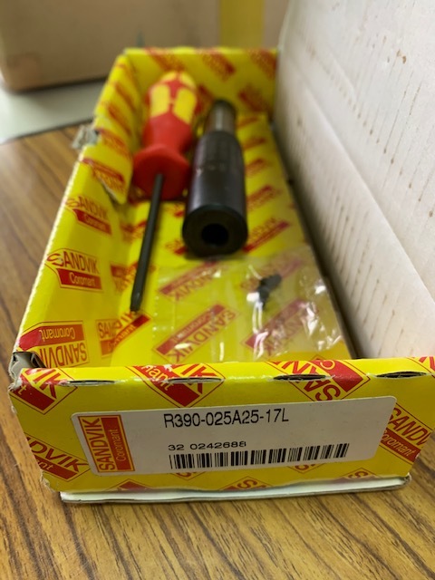 サンドビック エンドミル R216-20B25-070