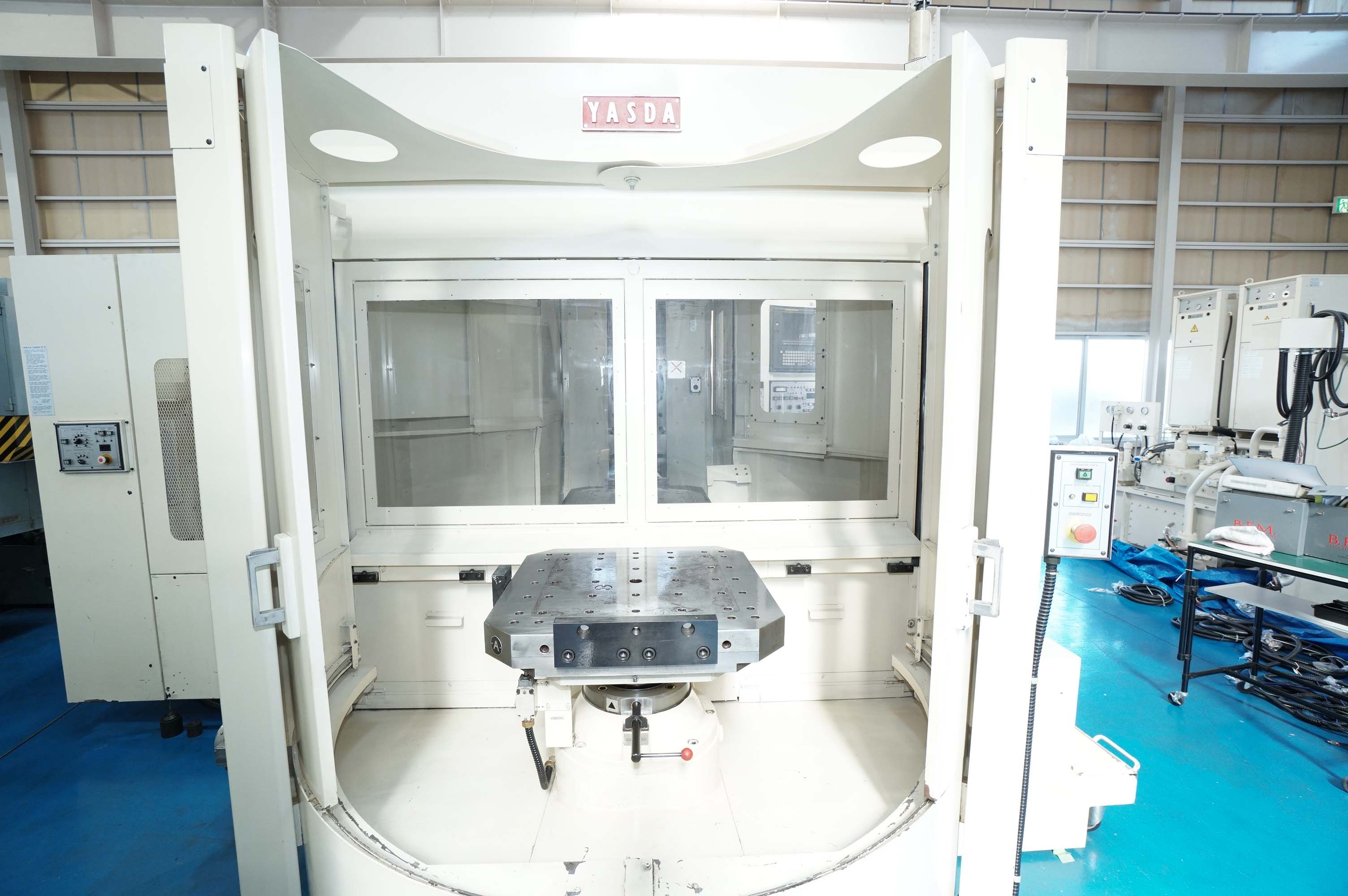安田工業 横マシニング YBM-660N-63APC