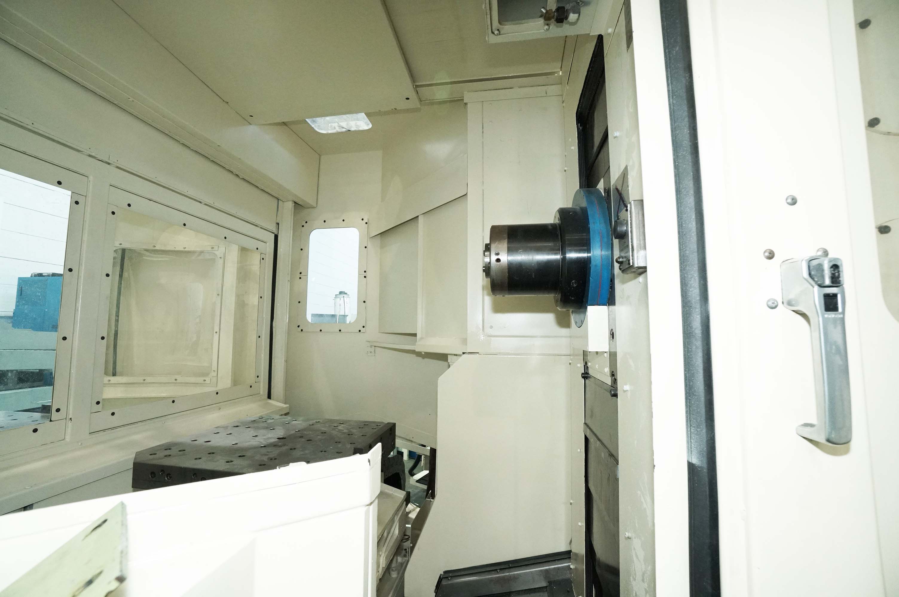 安田工業 横マシニング YBM-660N-63APC