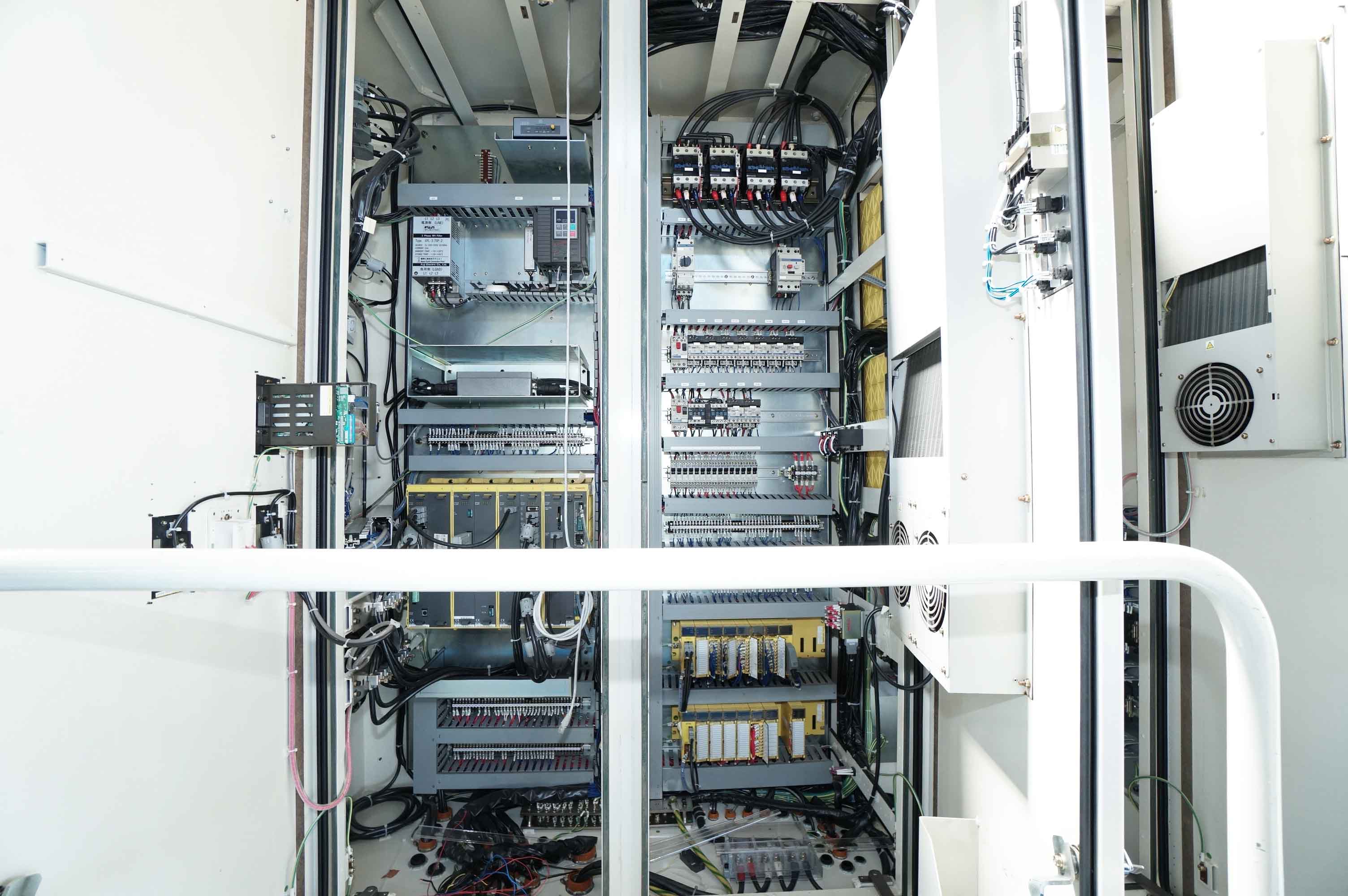 安田工業 横マシニング YBM-660N-63APC