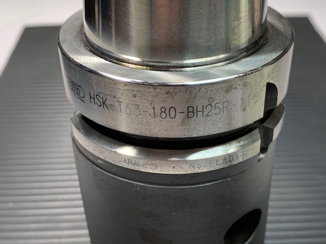 BIG 汎用角バイトホルダ180 マルチタイプ HSK-T63-180-BH25R-115