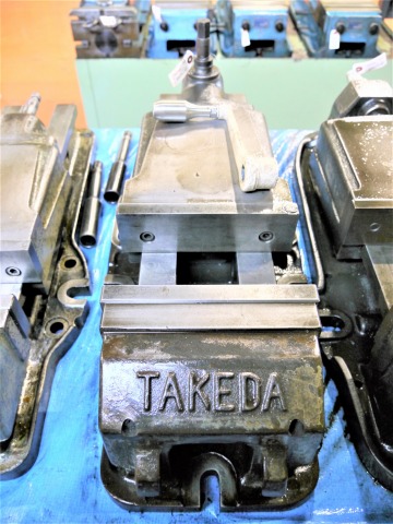 タケダ 油圧バイス 200