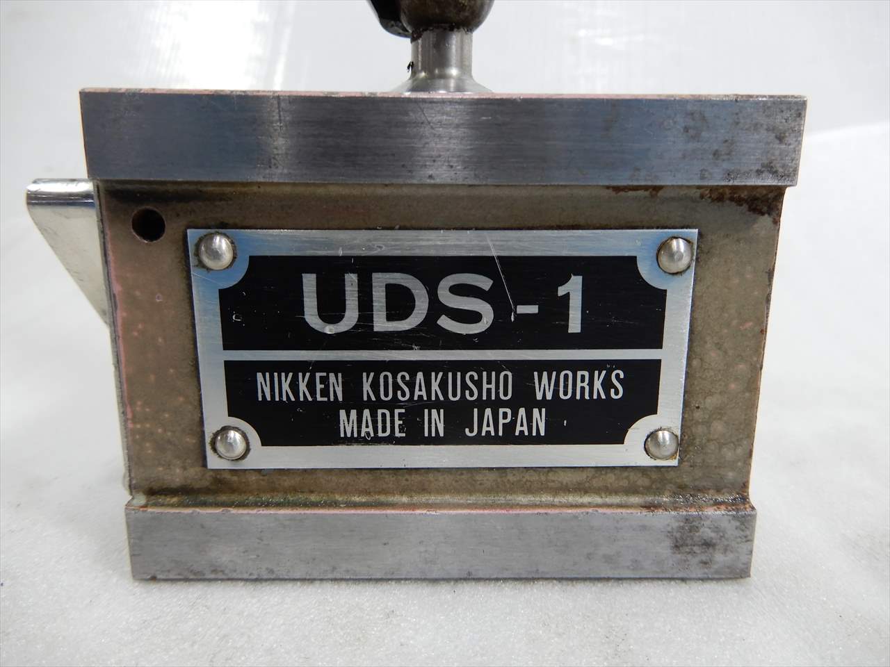 日研 マグネットスタンド UDS-1