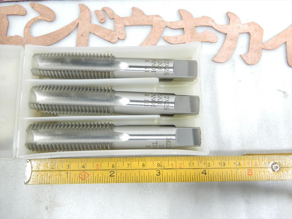 TANOI ハンドタップ M22×2,5×3本