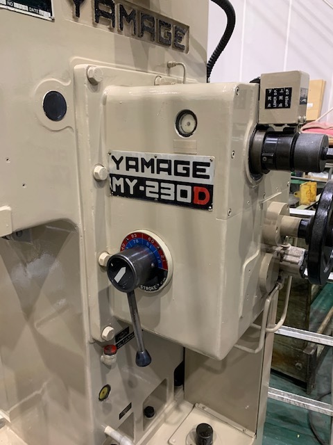山毛鉄工所 スロッター MY230D