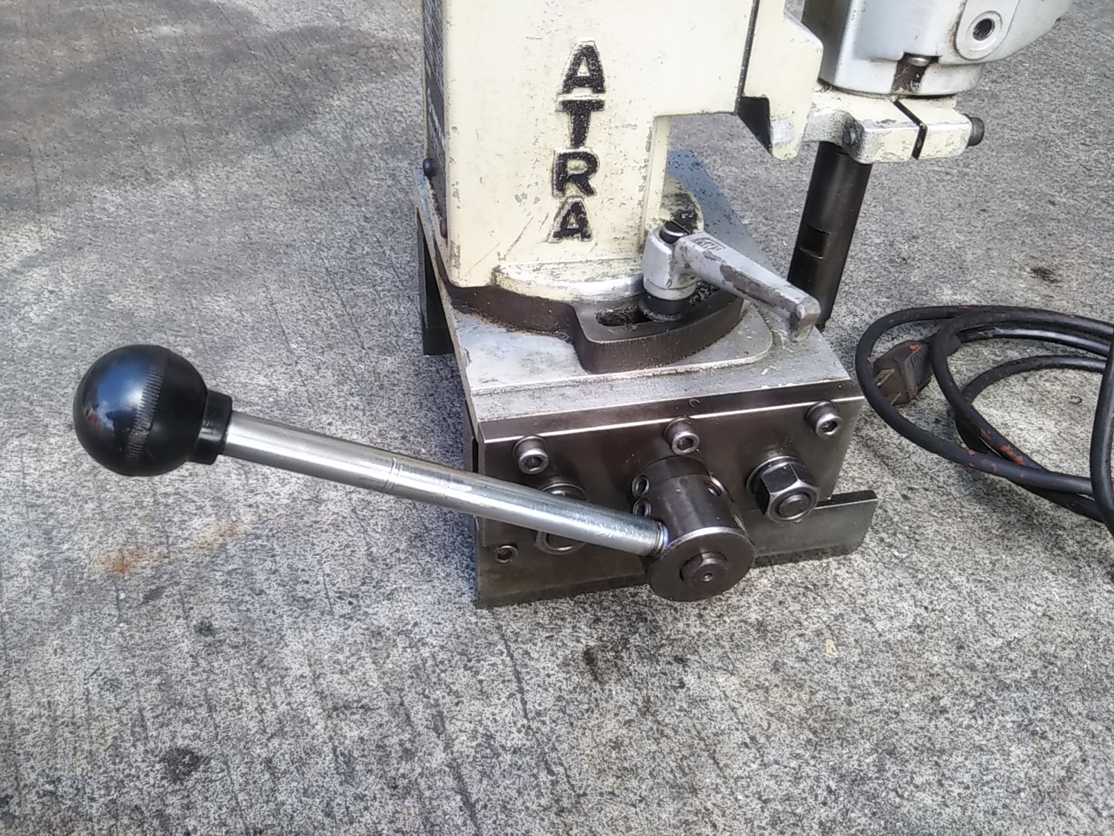 日東工器 マグボール盤(アトラ) AM-18B