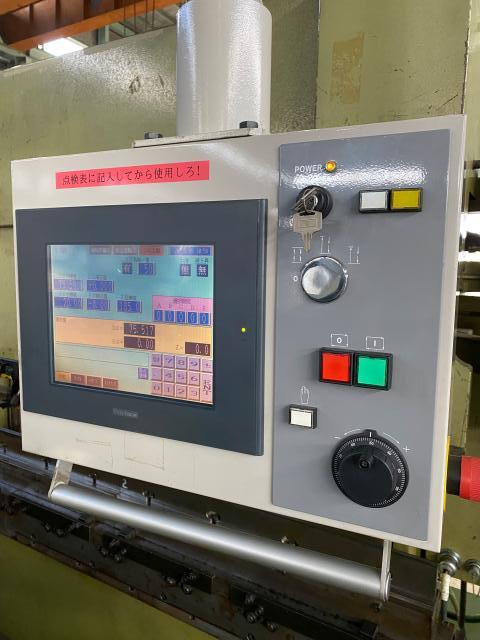 コマツ 80T油圧プレス PHS-80*255