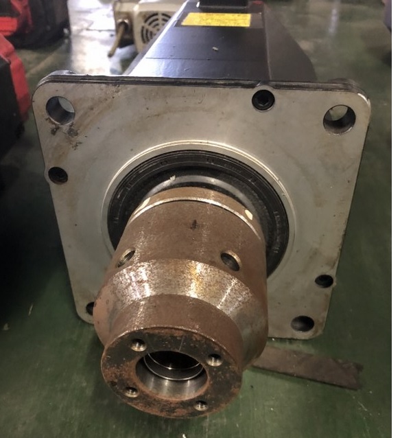 FANUC/ファナック ACサーボモーター A06B-0147-B075