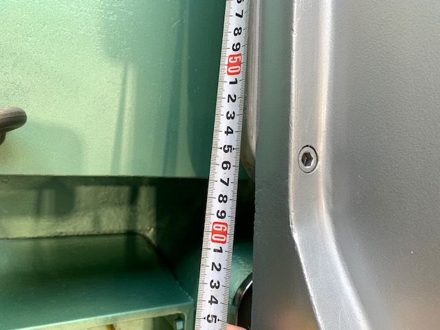 飯野鉄工所 18T油圧クリッカー裁断機 IOC-18
