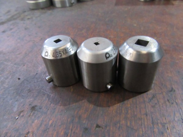 AMADA タレパン金型（ダイ） 1セット3個