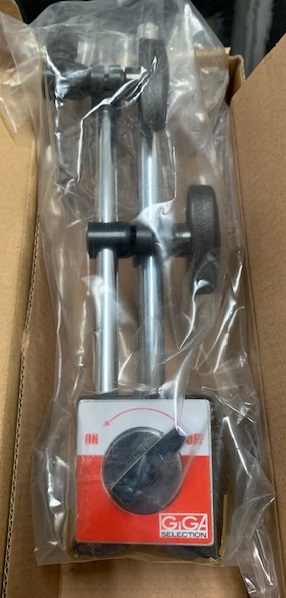 ギガ・セレクション マグネットベーススタンド GSTMG-B 新品