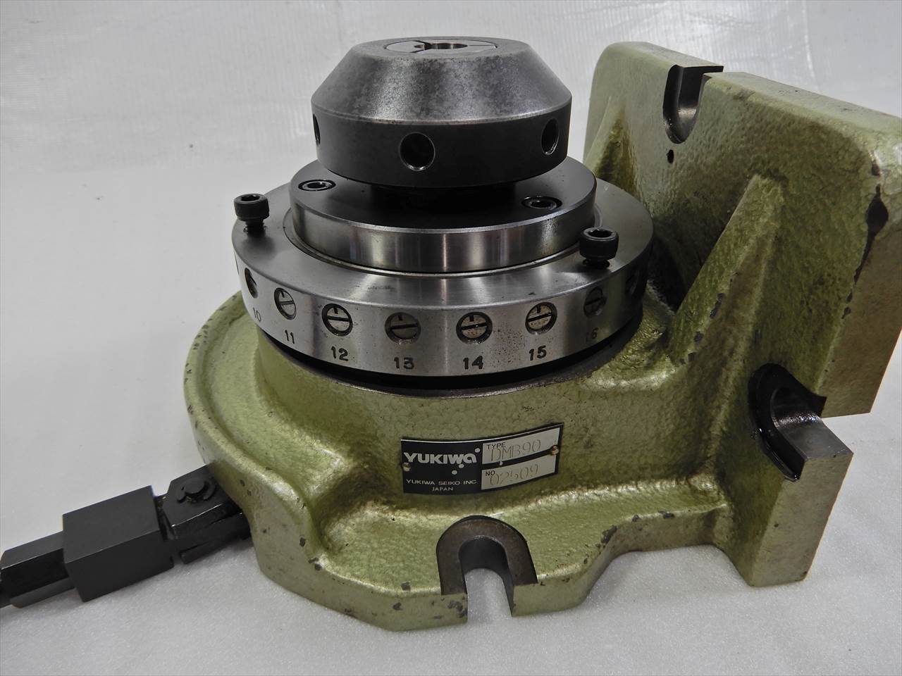ユキワ 手動割出し台 DMB90　 コレットアダプタCA90-25付き
