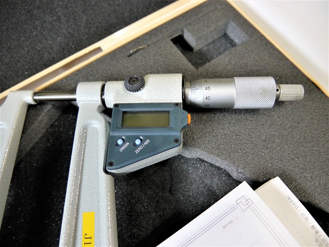ミツトヨ マイクロメーター PMU150-25DM