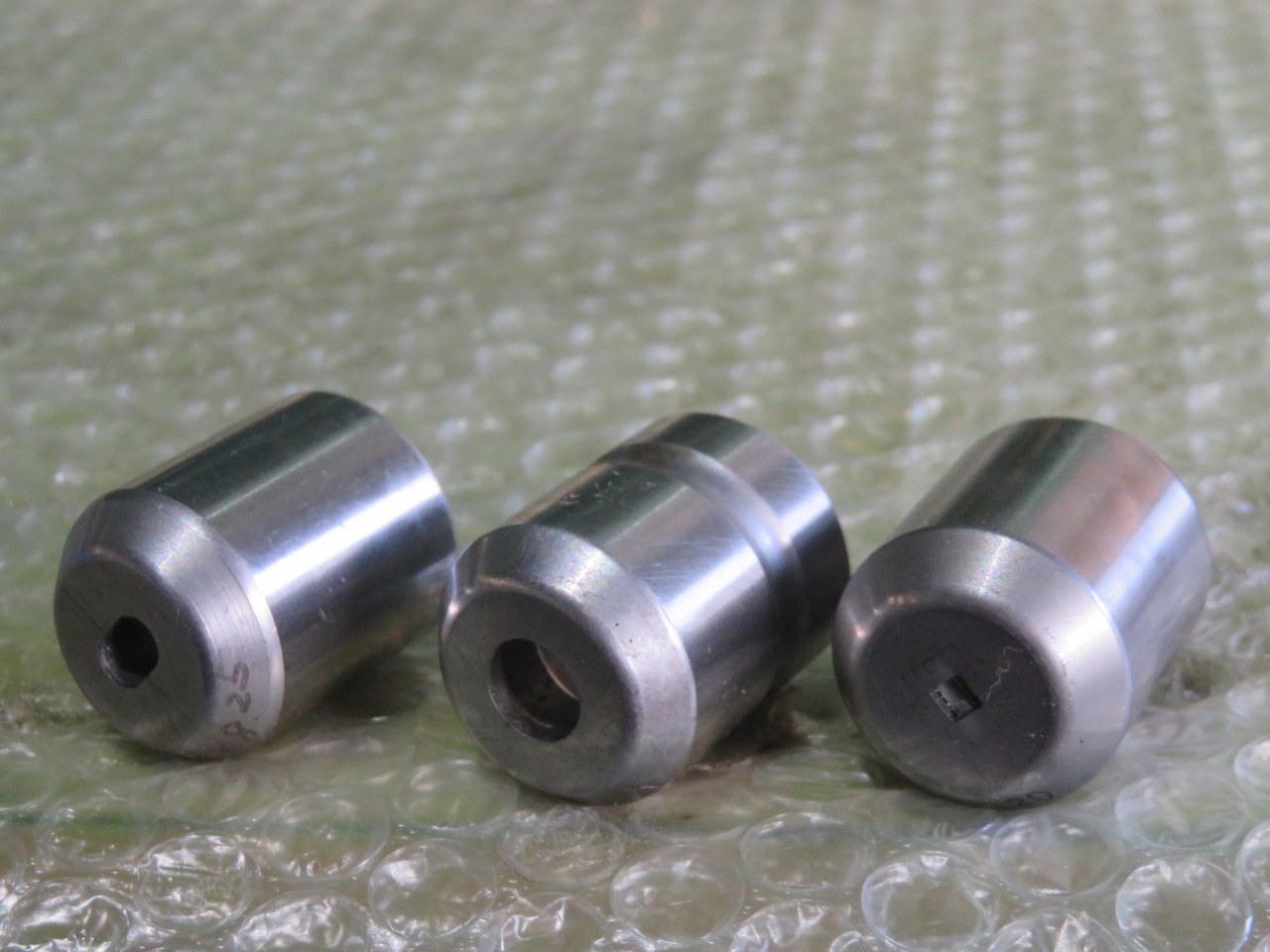 アマダ タレパン金型(ダイ) 3個セット（3.20x3.20,9.20,5.25x8.25）