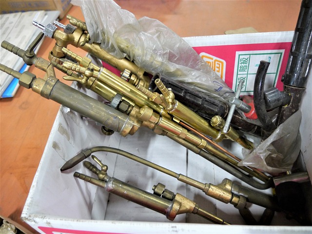  溶接工具 