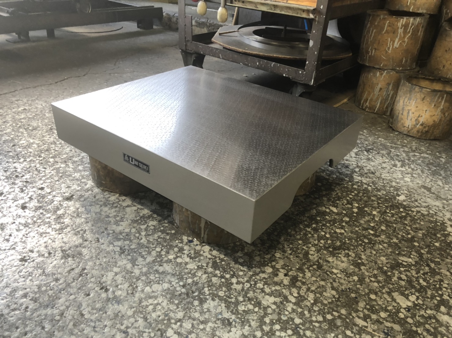 ユニセイキ 箱型定盤　研磨仕上 500x600mm