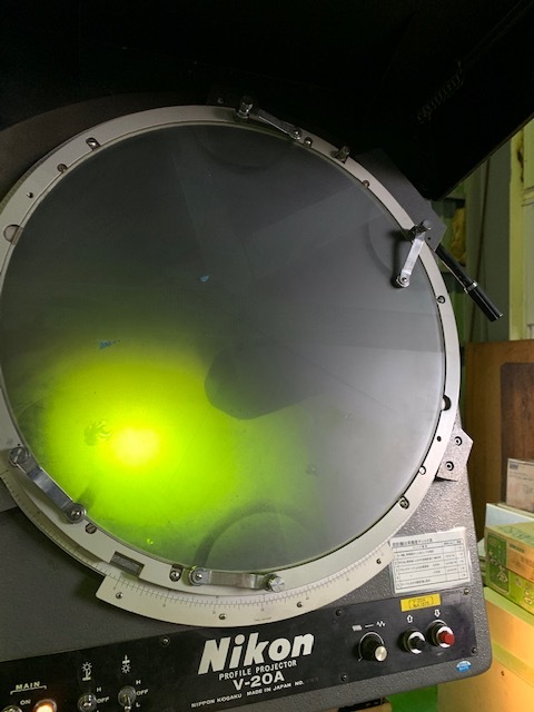 ニコン 投影機 V-20A