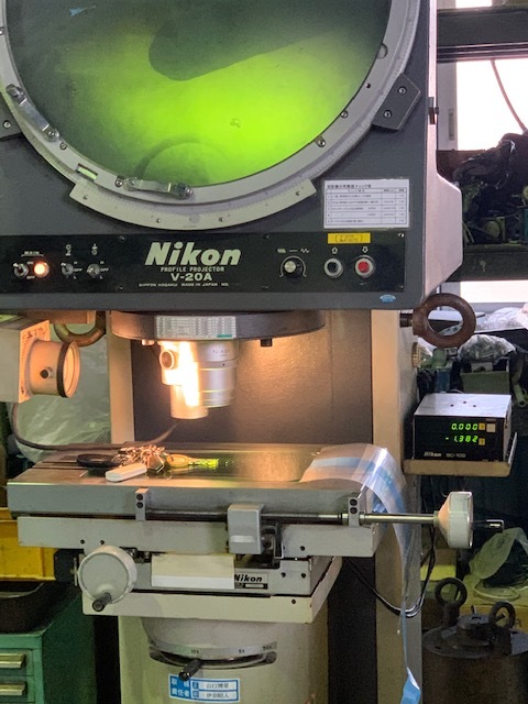 ニコン 投影機 V-20A