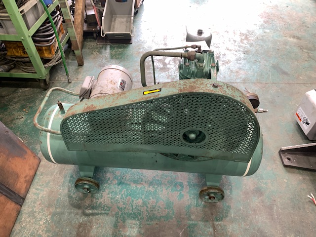 大阪空気 0.75kWエアーコンプレッサー HF-1