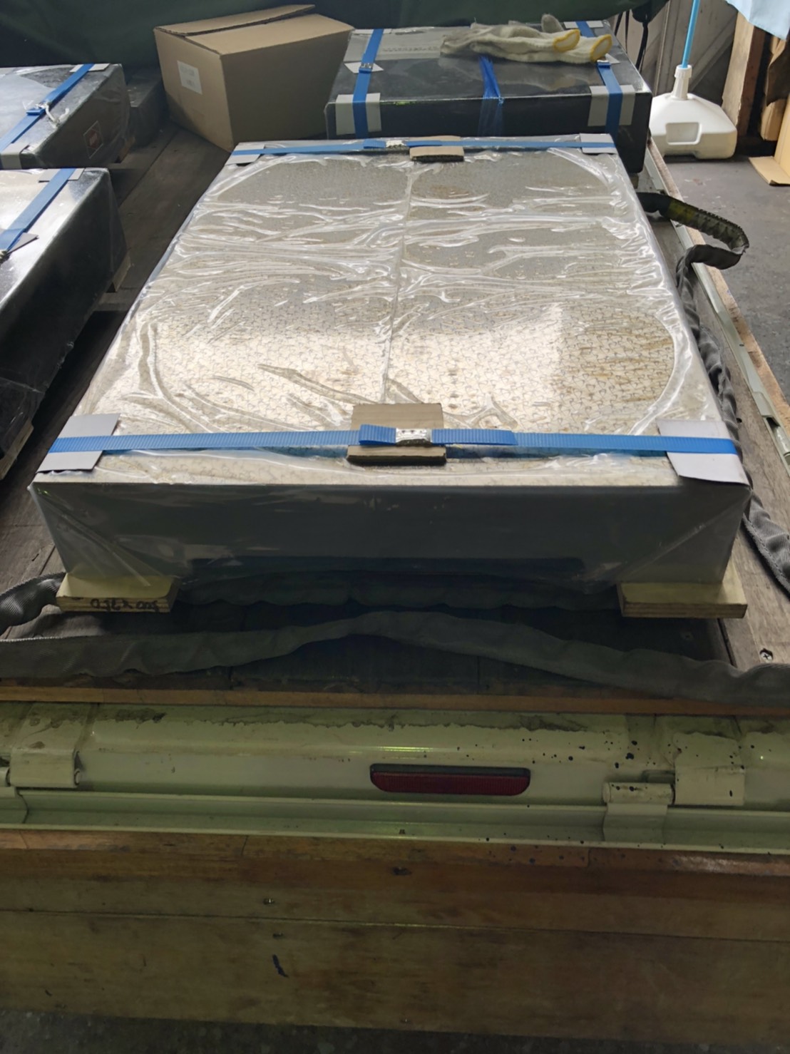 ユニセイキ 箱型定盤　研磨仕上 500x750mm