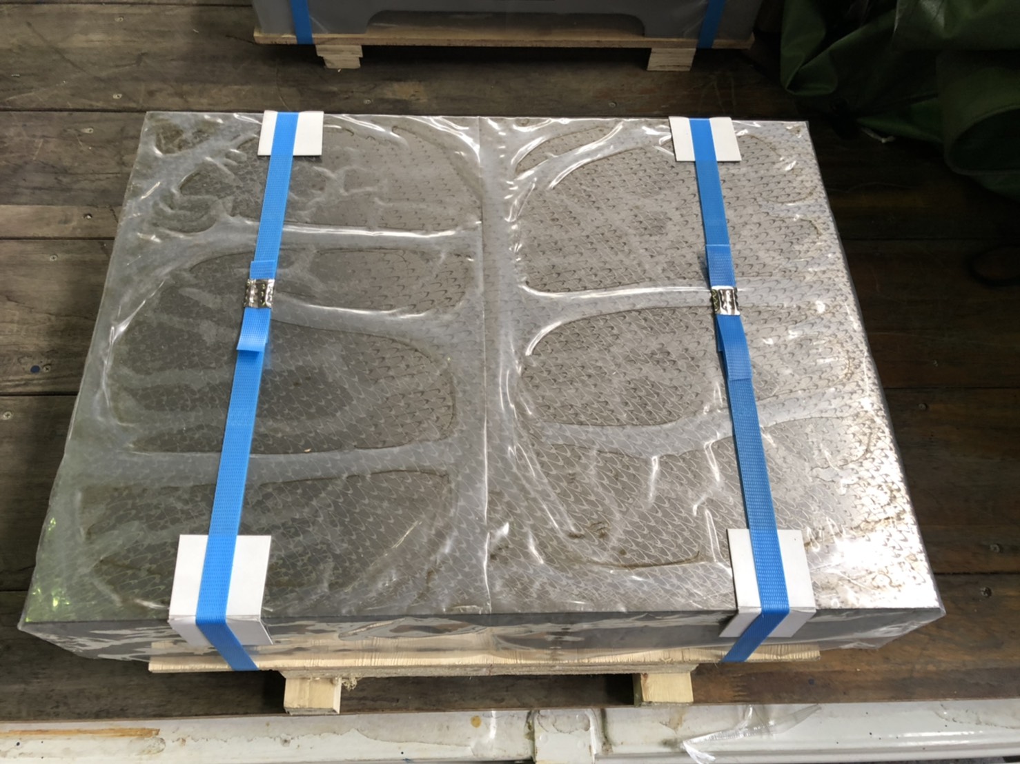 ユニセイキ 箱型定盤　研磨仕上 450x600mm