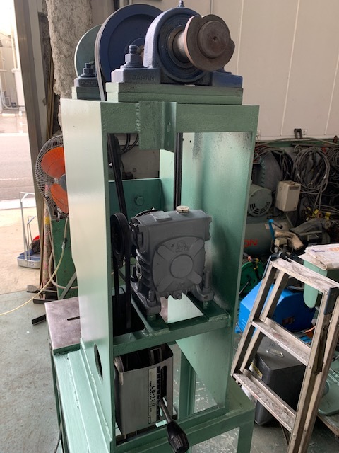  キー溝加工機 