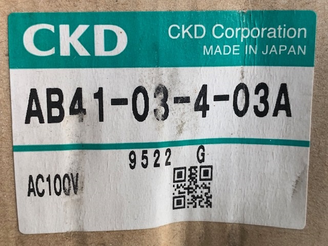 CKD ソレノイドバルブ AB41-03-4-03A　AC100v（新古品）
