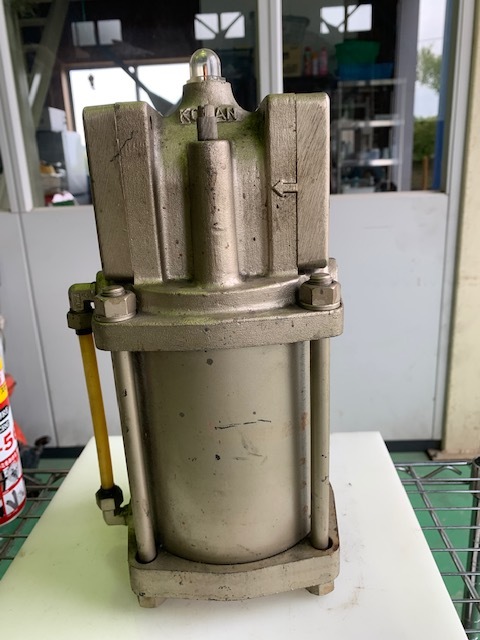 甲南電機 ルブリケータ-　　　　　(新古品) OL2-14-32A