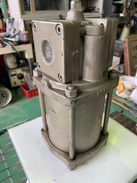 甲南電機 ルブリケータ-　　　　　(新古品) OL2-14-32A