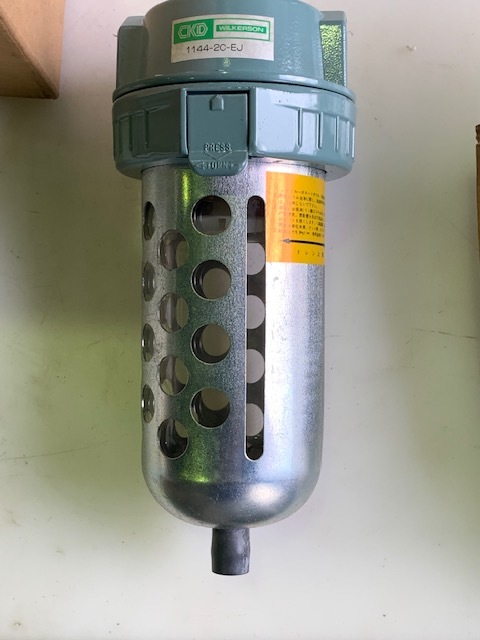 CKD フィルター　　　　　(新古品) 1144-2C-EJ　　PT1/4