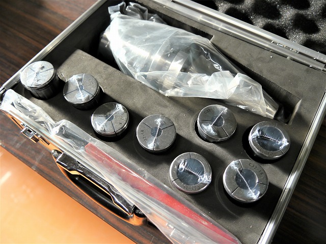 テクノフロンティア ミーリング・コレットセット BT50-C32-110-8PCS【新品】