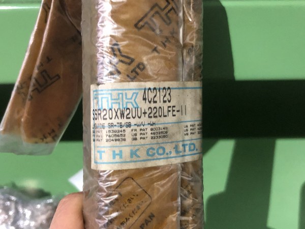 THK LMレール SSR20XW2UU+220LFE-11