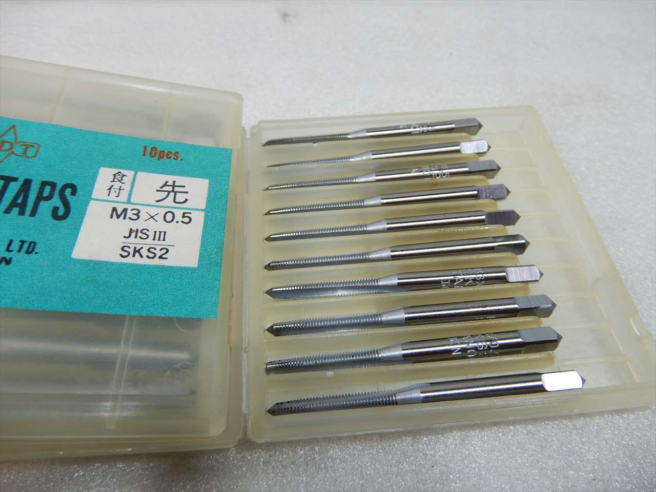 田野井 ハンドタップ 【未使用】M3×0.5　10本