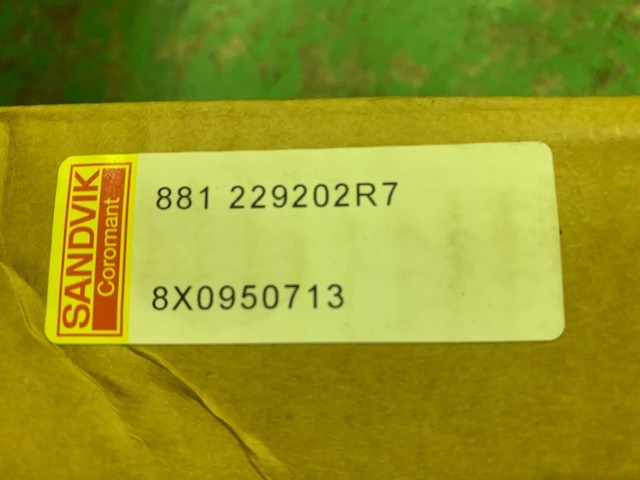サンドビック フルバック　丸チップR　新古品 881 229202R7