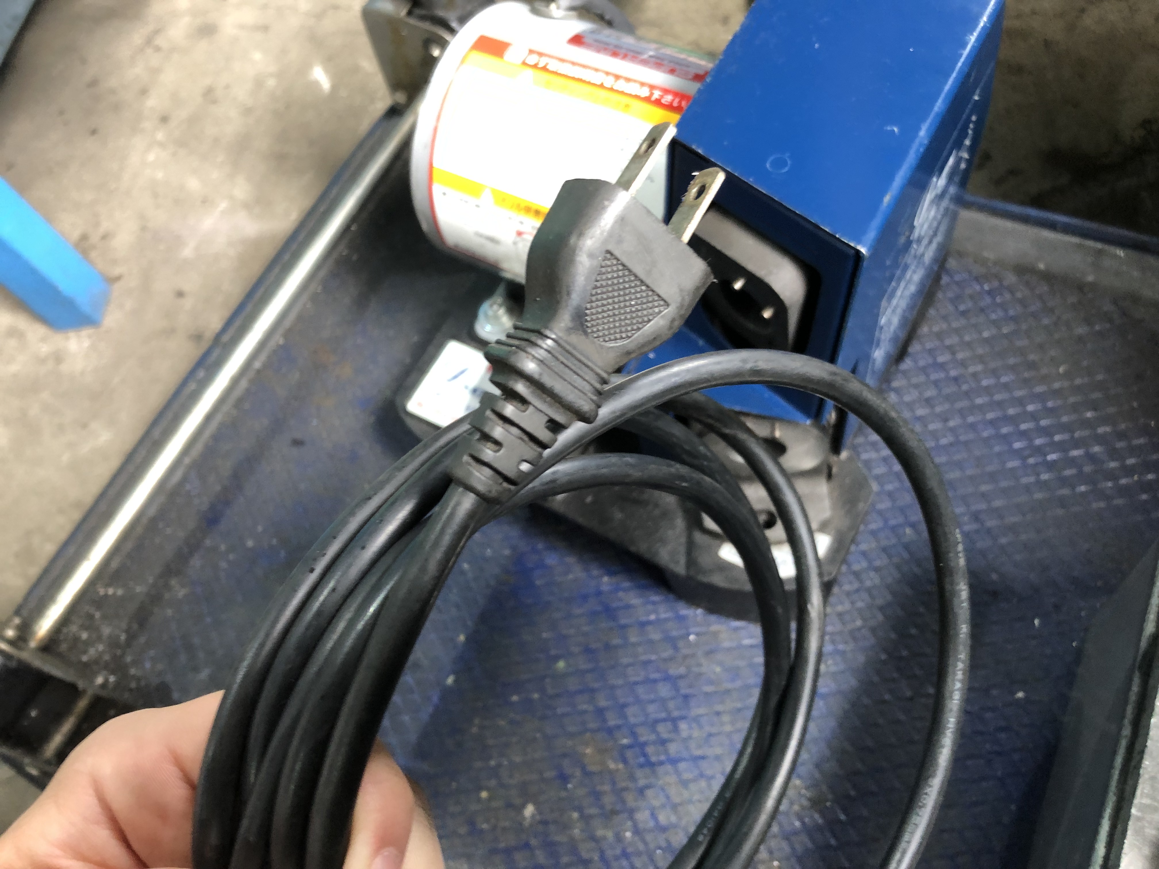 株式会社ビックツール 小型ドリル研磨機 D-KEN13
