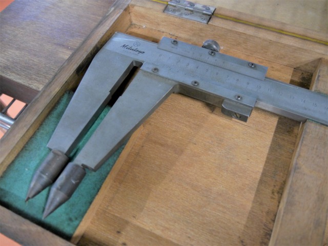 ミツトヨ ノギス 1000mm（箱入）