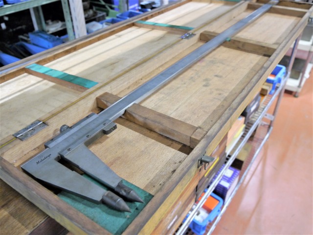 ミツトヨ ノギス 1000mm（箱入）