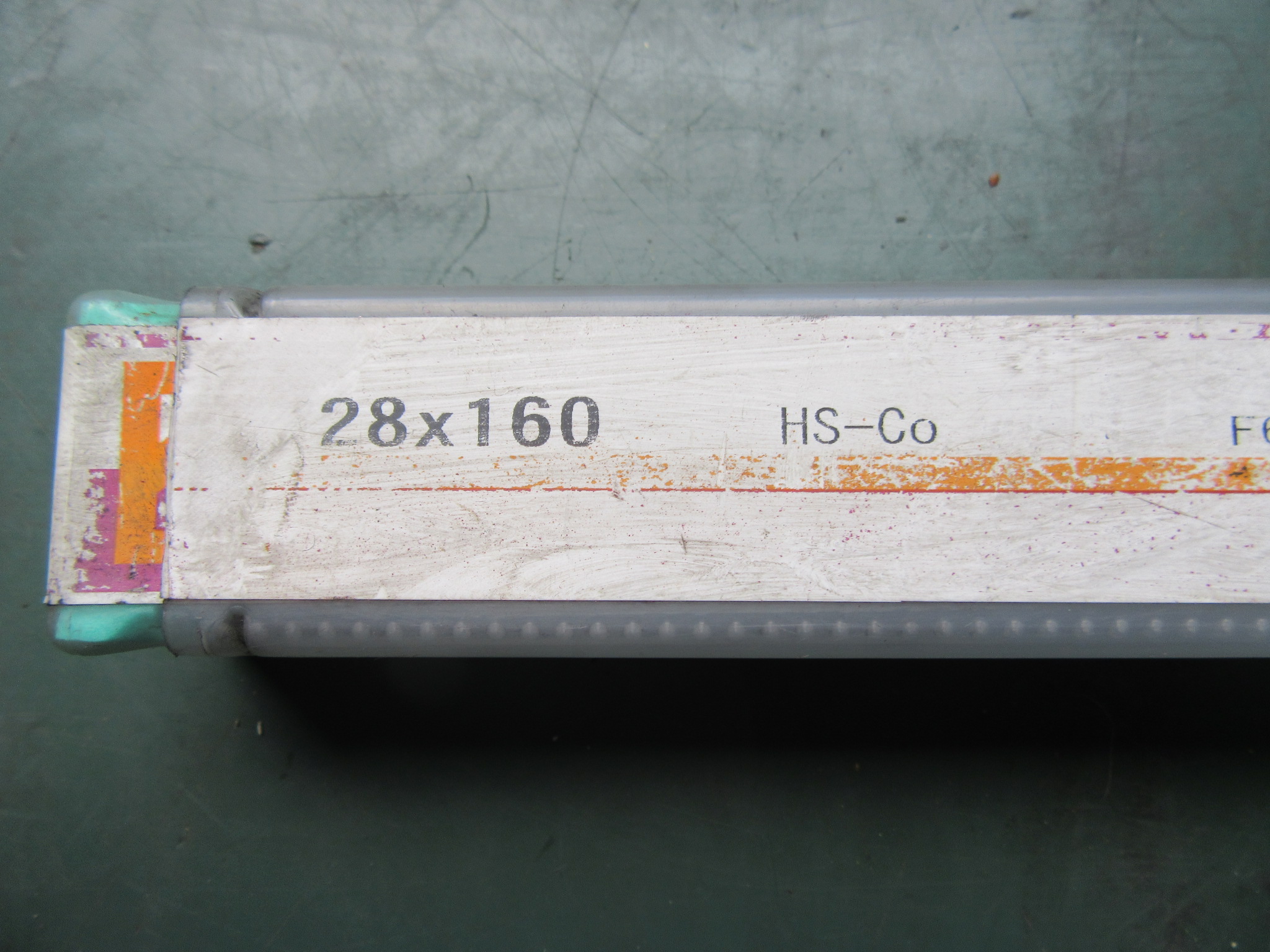 不明 エンドミル END MILL LVS4T 28x160 HS-Co