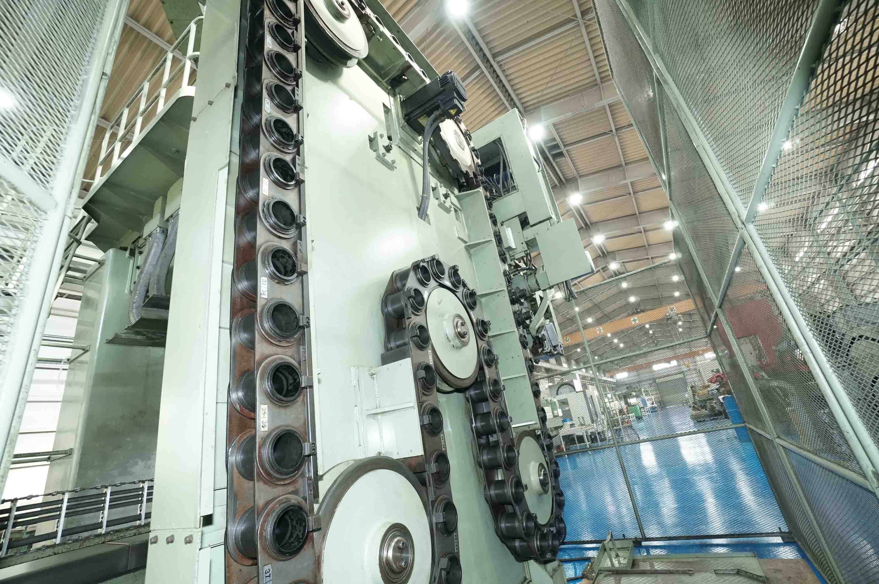 オークマ 五面加工機 MCR-B20-50E