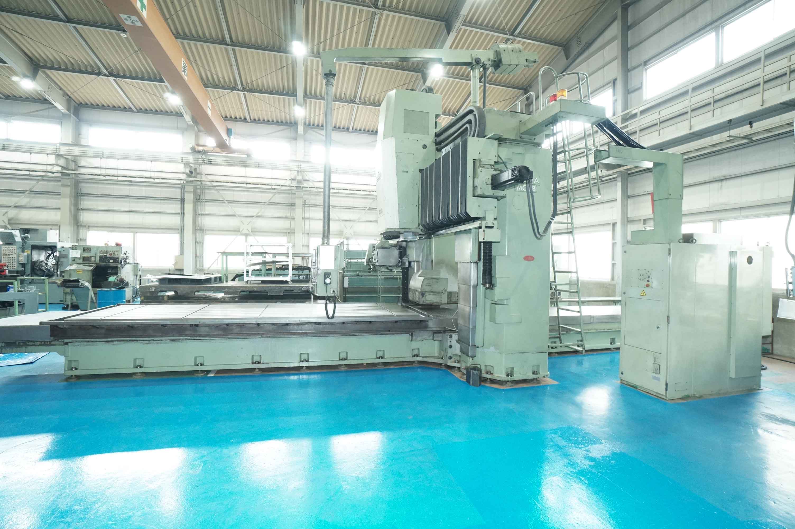 オークマ 五面加工機 MCR-B20-50E