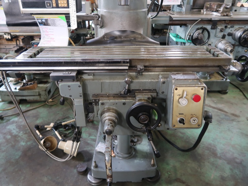 牧野フライス製作所 立フライス盤(ラム型) KSJP-55